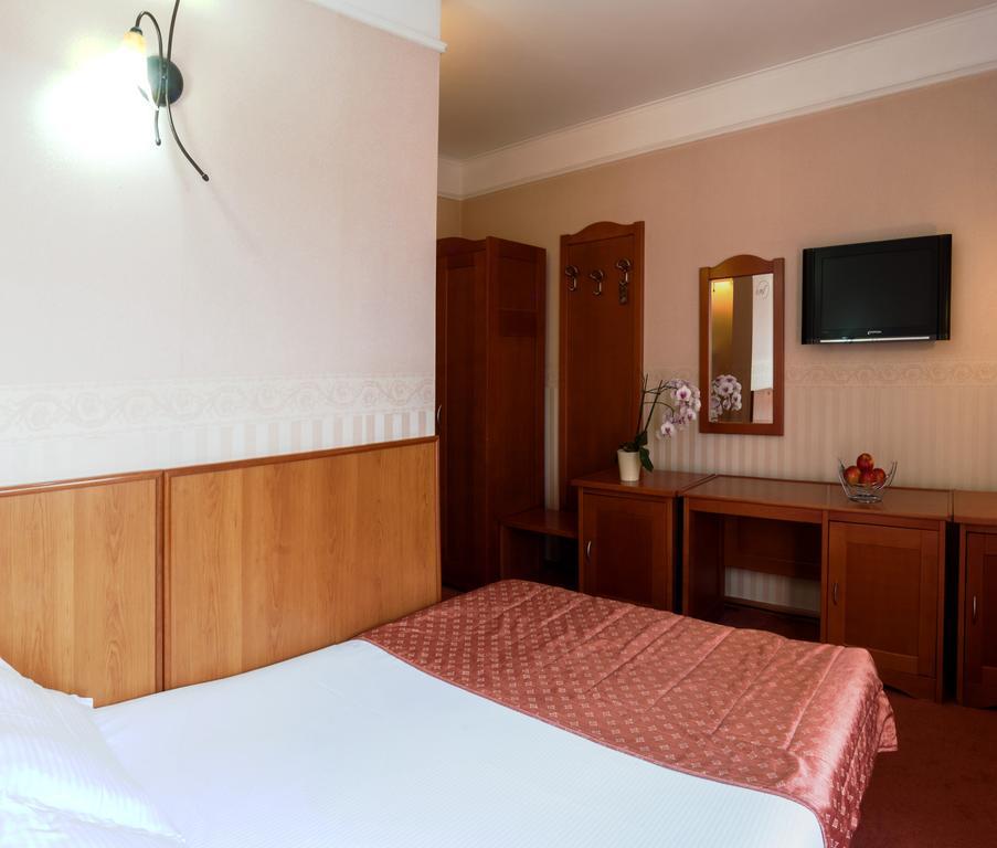 Hotel Aleksandar Vrnjacka Banja Exterior photo